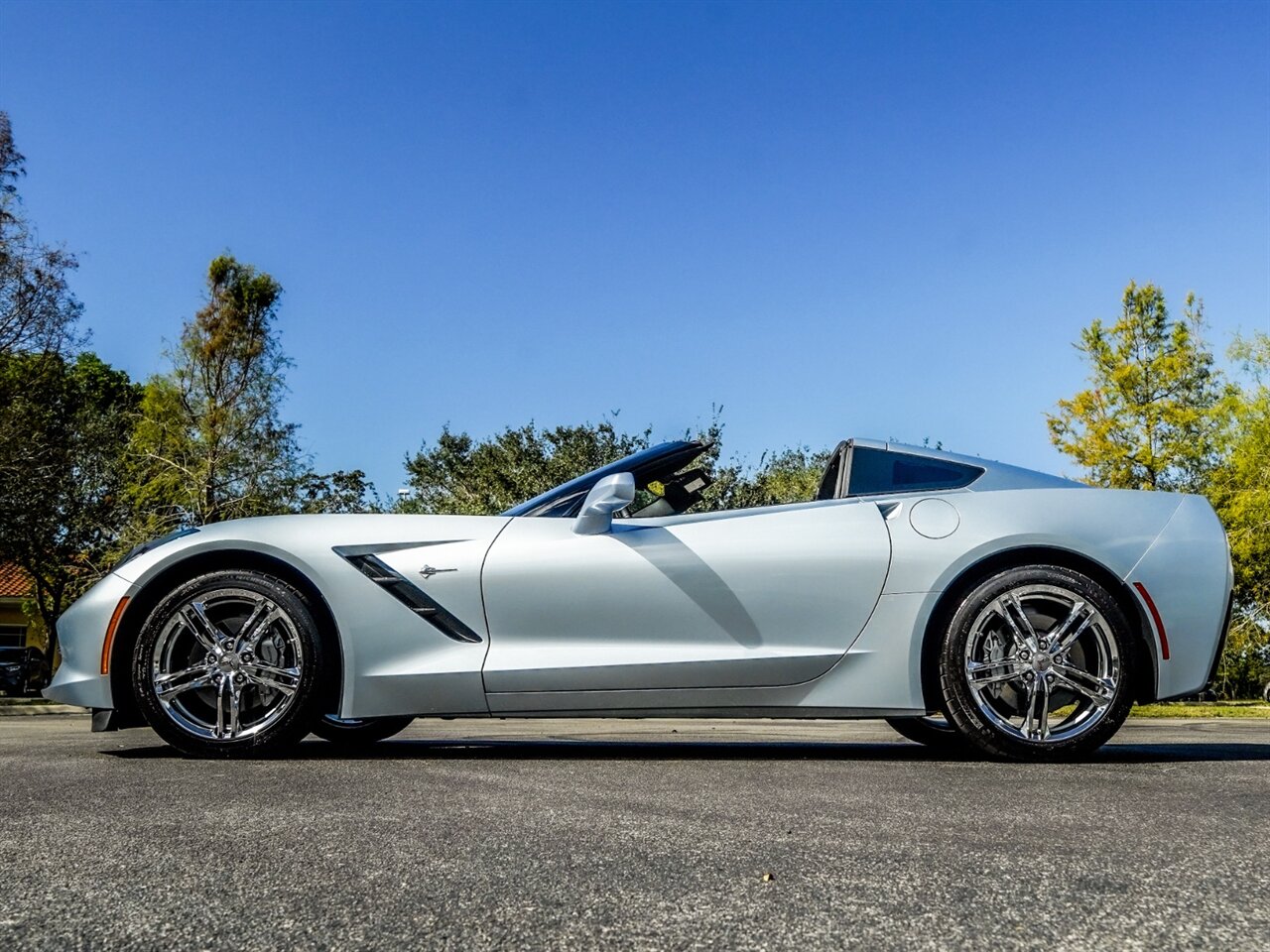 2017 Chevrolet Corvette Stingray   - Photo 32 - Bonita Springs, FL 34134