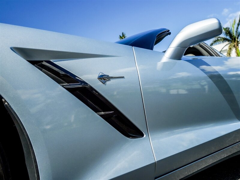 2017 Chevrolet Corvette Stingray - Photo 10 - Bonita Springs, FL 34134