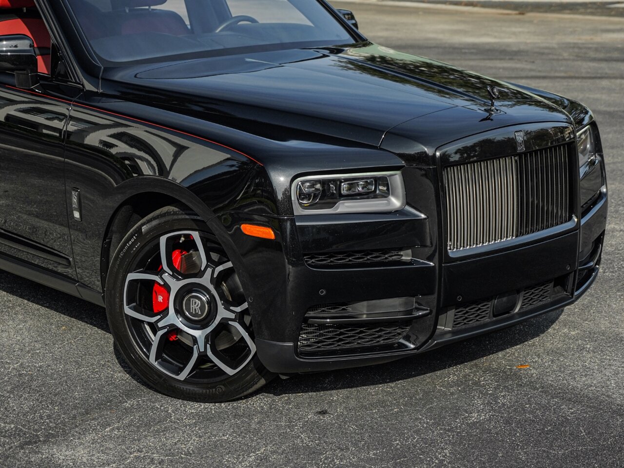 2021 Rolls-Royce Black Badge Cullinan   - Photo 82 - Bonita Springs, FL 34134