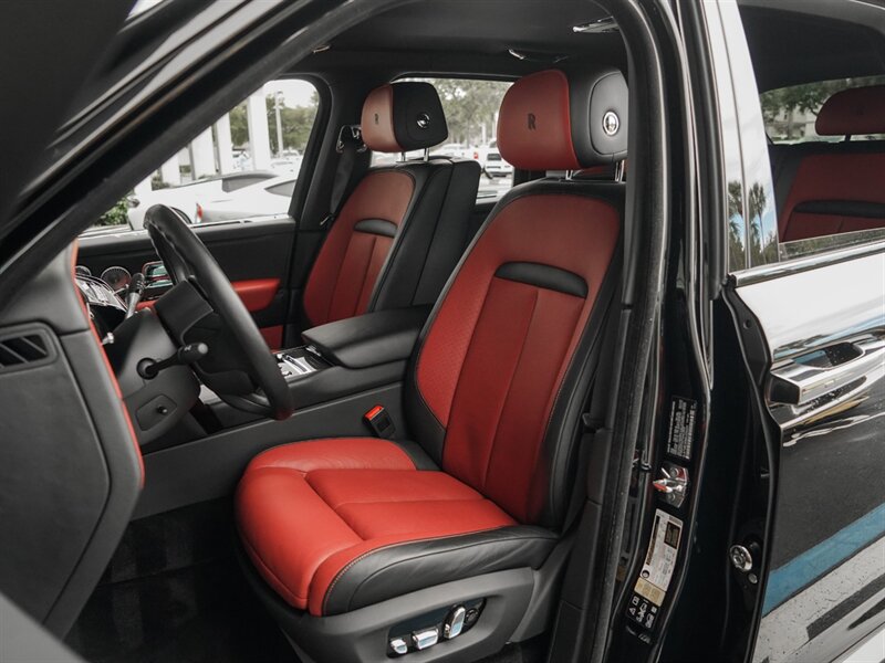 2021 Rolls-Royce Black Badge Cullinan - Photo 23 - Bonita Springs, FL 34134