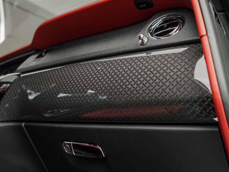 2021 Rolls-Royce Black Badge Cullinan - Photo 46 - Bonita Springs, FL 34134