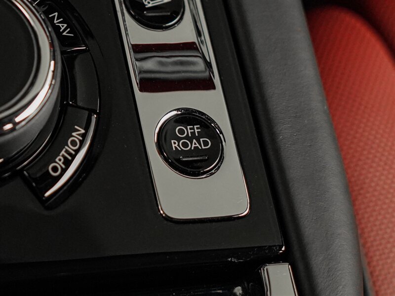 2021 Rolls-Royce Black Badge Cullinan - Photo 22 - Bonita Springs, FL 34134