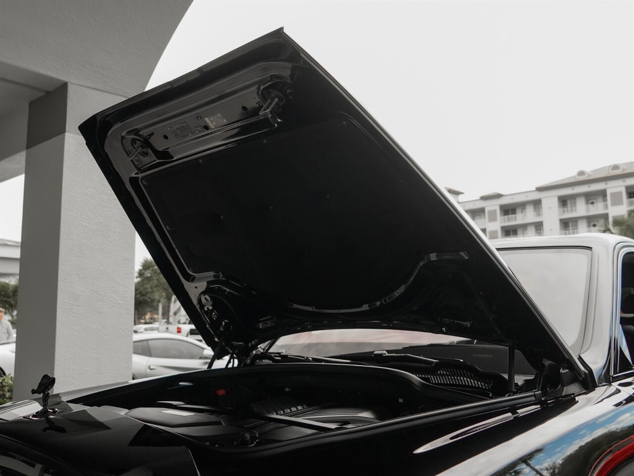 2021 Rolls-Royce Black Badge Cullinan   - Photo 53 - Bonita Springs, FL 34134