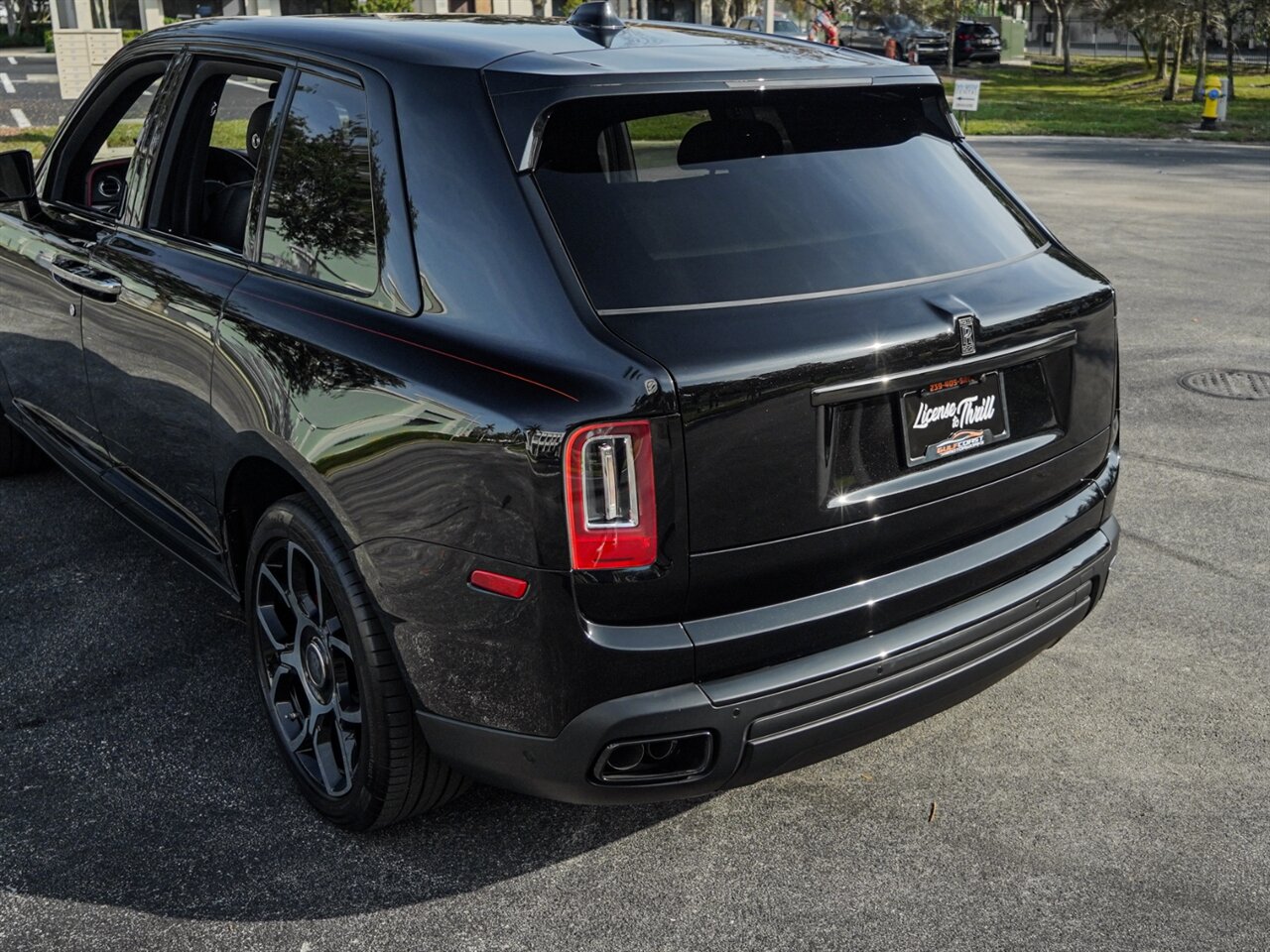 2021 Rolls-Royce Black Badge Cullinan   - Photo 63 - Bonita Springs, FL 34134