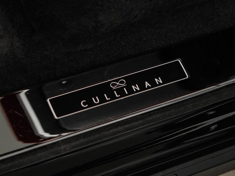 2021 Rolls-Royce Black Badge Cullinan - Photo 48 - Bonita Springs, FL 34134