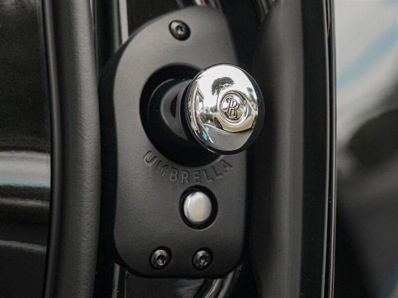 2021 Rolls-Royce Black Badge Cullinan - Photo 32 - Bonita Springs, FL 34134