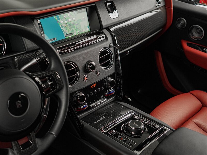 2021 Rolls-Royce Black Badge Cullinan - Photo 16 - Bonita Springs, FL 34134