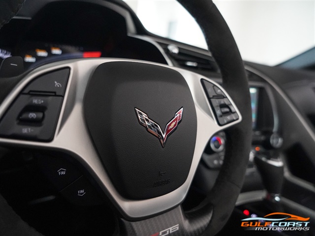 2019 Chevrolet Corvette Z06 - Photo 19 - Bonita Springs, FL 34134
