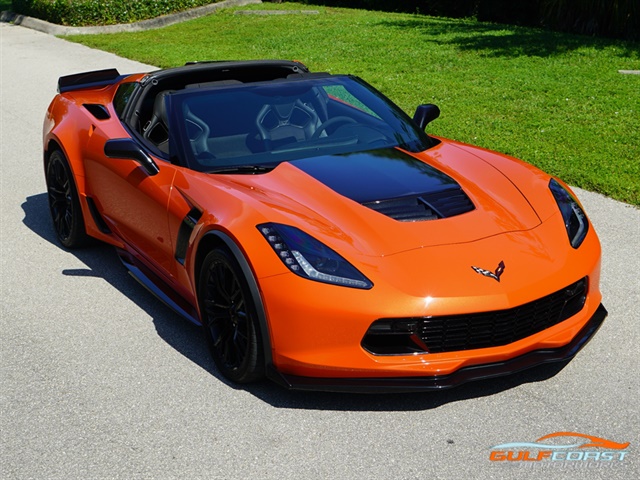 2019 Chevrolet Corvette Z06 - Photo 9 - Bonita Springs, FL 34134