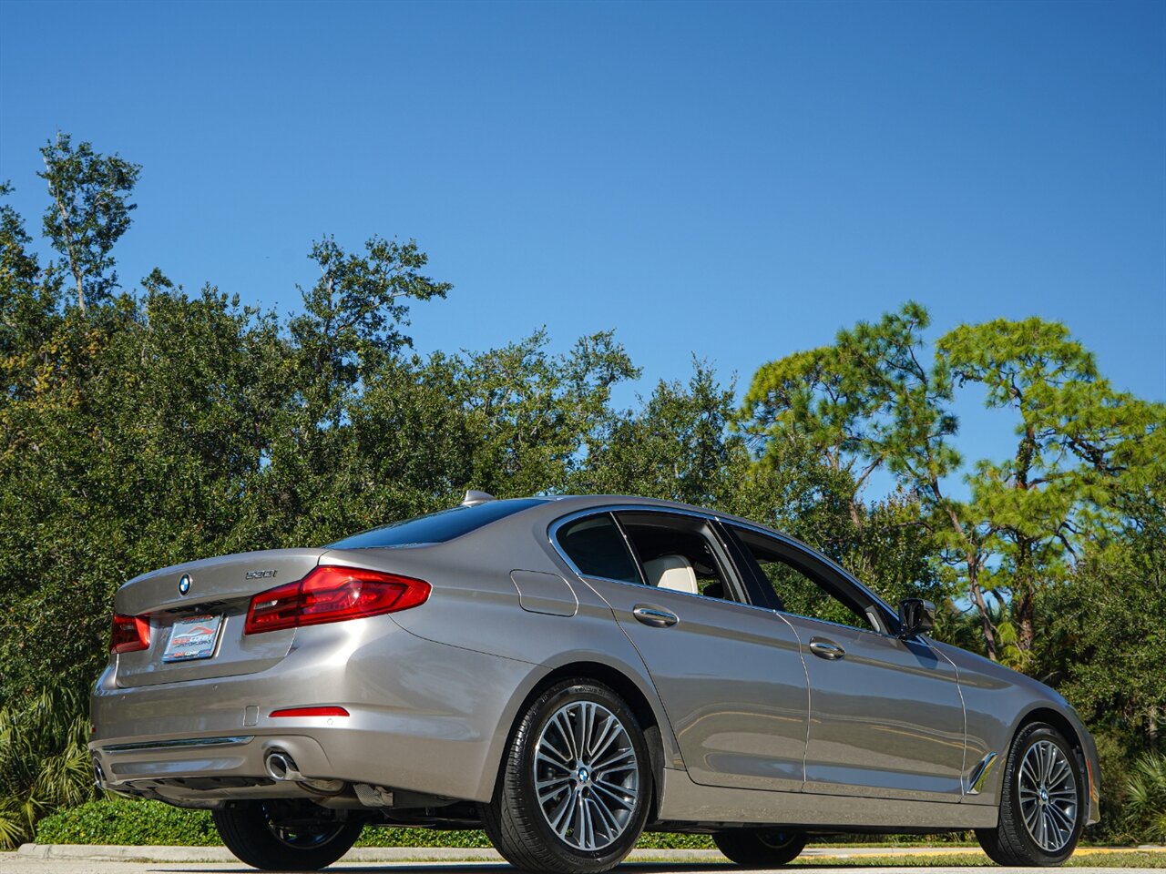 2018 BMW 530i   - Photo 30 - Bonita Springs, FL 34134