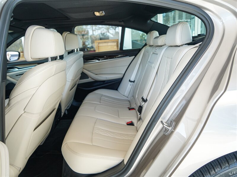 2018 BMW 530i - Photo 19 - Bonita Springs, FL 34134