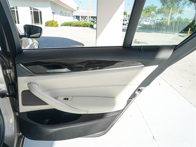 2018 BMW 530i - Photo 24 - Bonita Springs, FL 34134