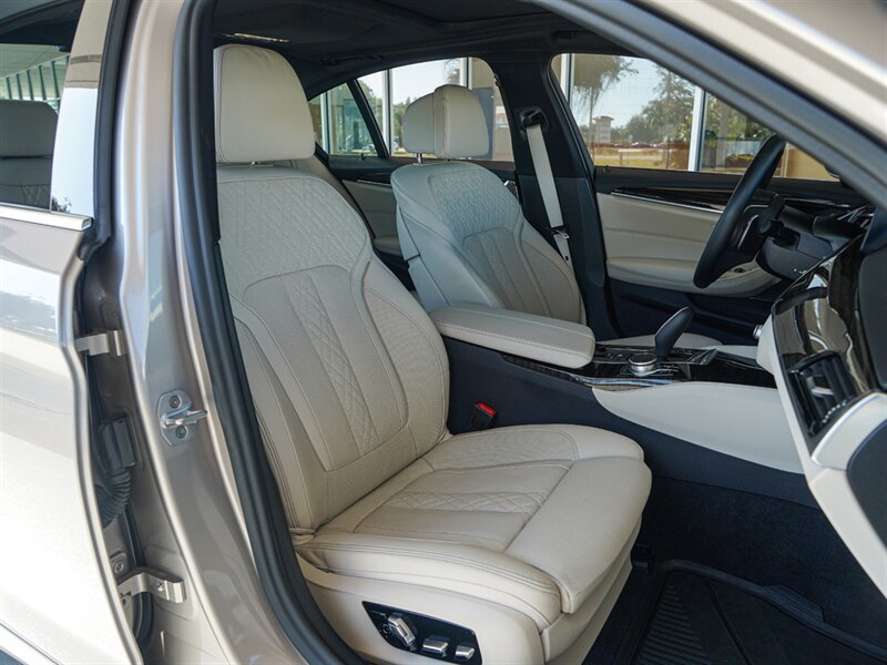 2018 BMW 530i - Photo 18 - Bonita Springs, FL 34134