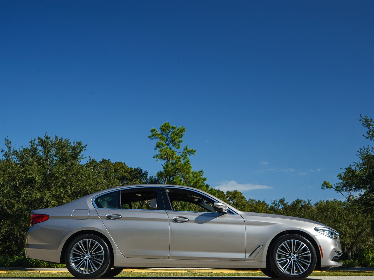 2018 BMW 530i   - Photo 11 - Bonita Springs, FL 34134