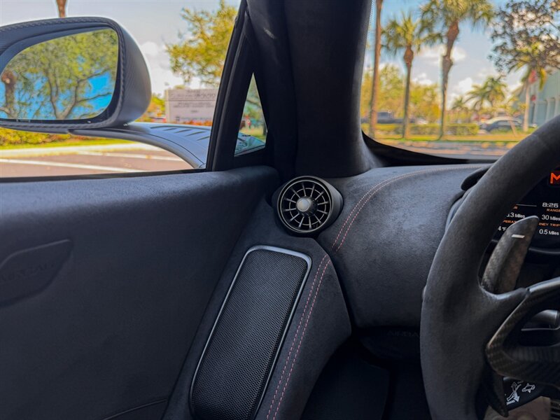 2016 McLaren 675LT   - Photo 27 - Bonita Springs, FL 34134