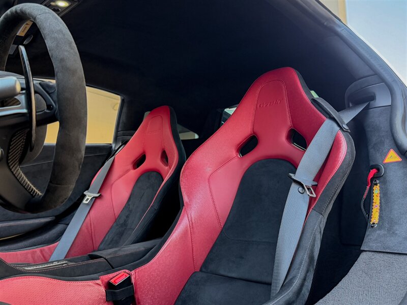 2016 McLaren 675LT   - Photo 24 - Bonita Springs, FL 34134