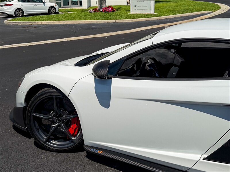2016 McLaren 675LT   - Photo 49 - Bonita Springs, FL 34134