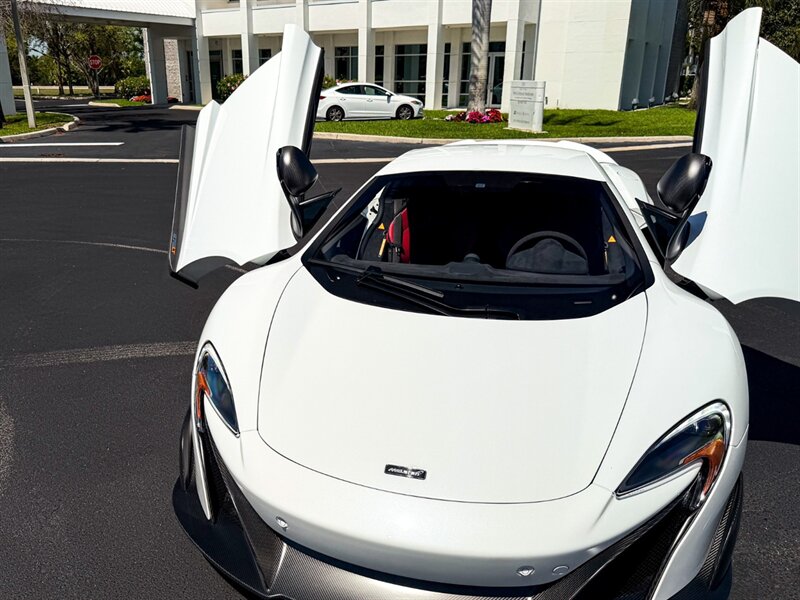 2016 McLaren 675LT   - Photo 4 - Bonita Springs, FL 34134