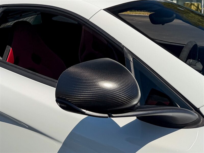 2016 McLaren 675LT   - Photo 70 - Bonita Springs, FL 34134