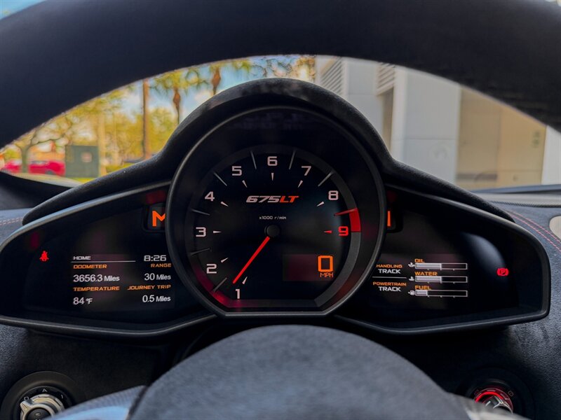 2016 McLaren 675LT   - Photo 16 - Bonita Springs, FL 34134