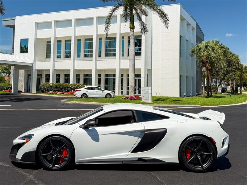 2016 McLaren 675LT   - Photo 41 - Bonita Springs, FL 34134