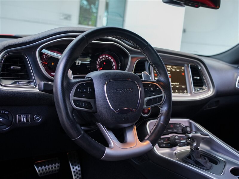 2019 Dodge Challenger SRT Hellcat Redeye - Photo 12 - Bonita Springs, FL 34134