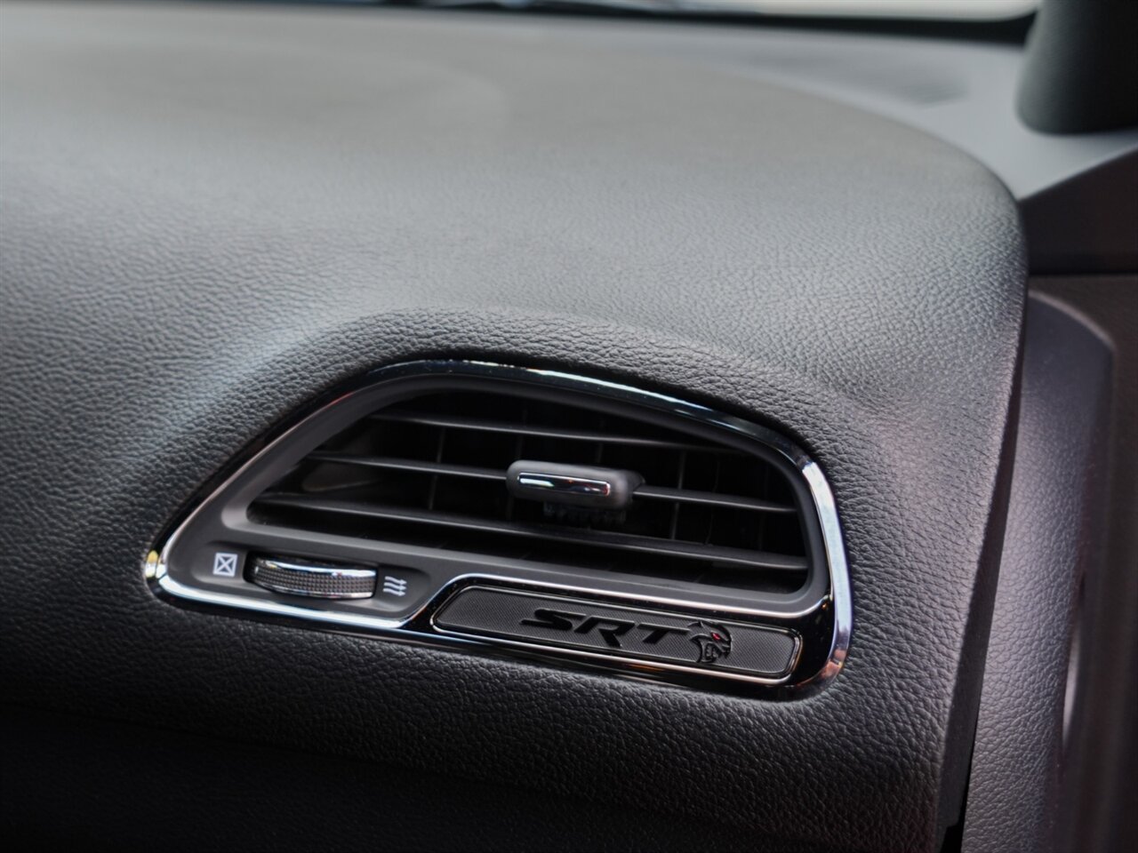 2019 Dodge Challenger SRT Hellcat Redeye   - Photo 31 - Bonita Springs, FL 34134