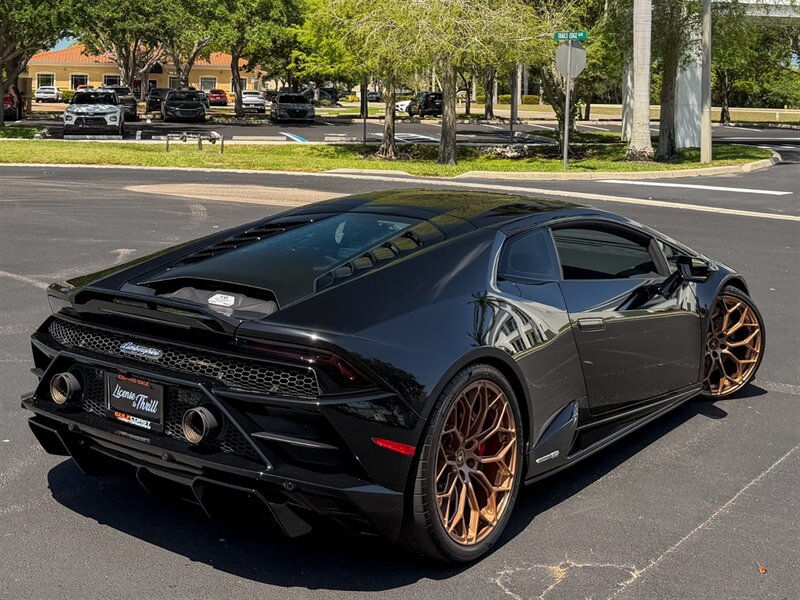 2022 Lamborghini Huracan EVO   - Photo 56 - Bonita Springs, FL 34134