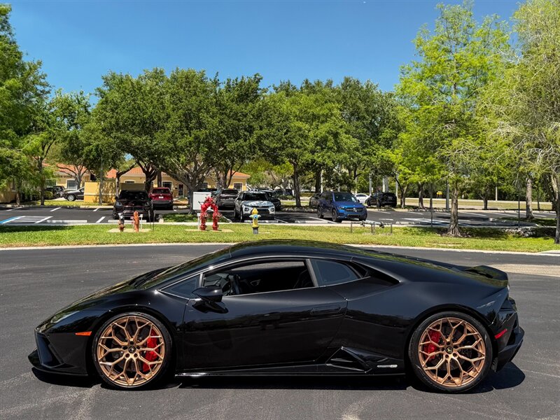 2022 Lamborghini Huracan EVO   - Photo 36 - Bonita Springs, FL 34134