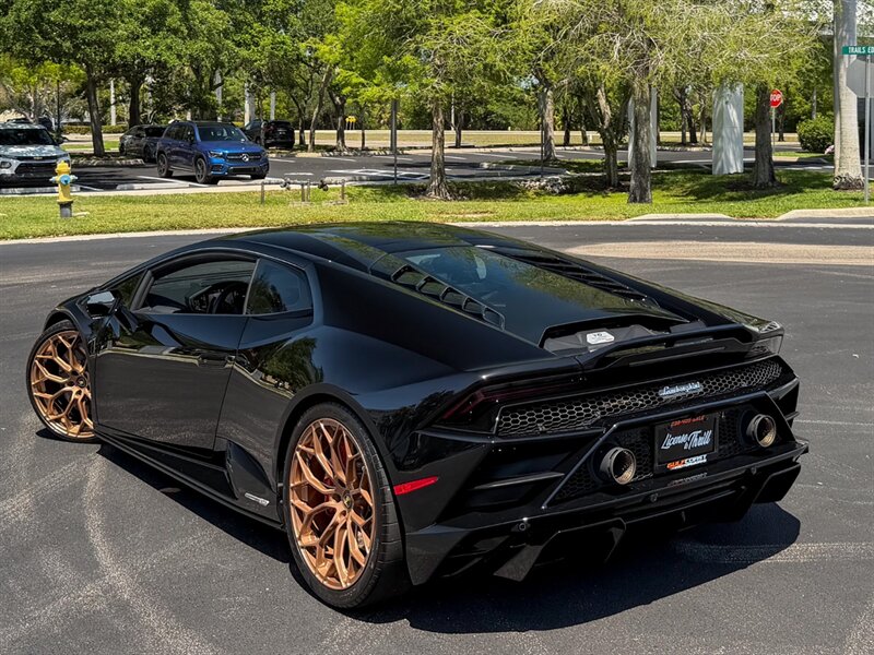 2022 Lamborghini Huracan EVO   - Photo 40 - Bonita Springs, FL 34134