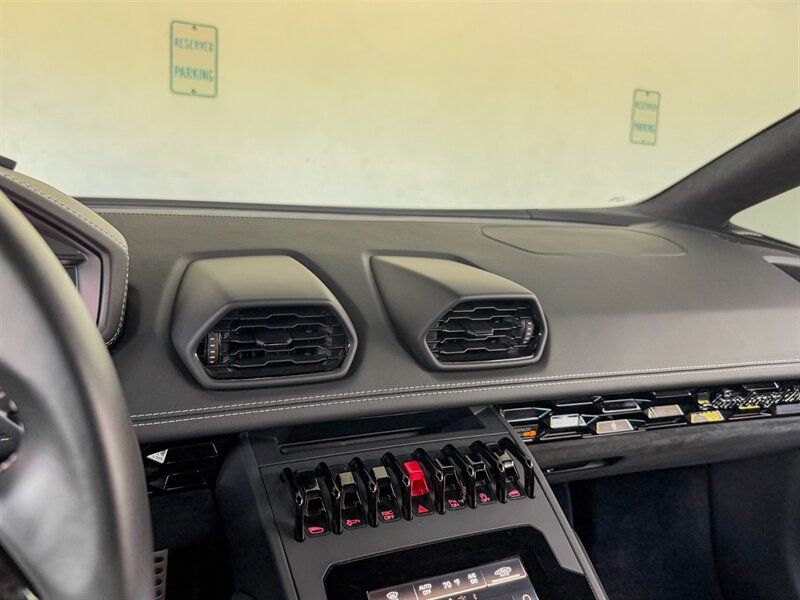 2022 Lamborghini Huracan EVO   - Photo 13 - Bonita Springs, FL 34134