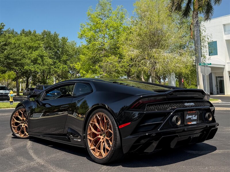 2022 Lamborghini Huracan EVO   - Photo 41 - Bonita Springs, FL 34134