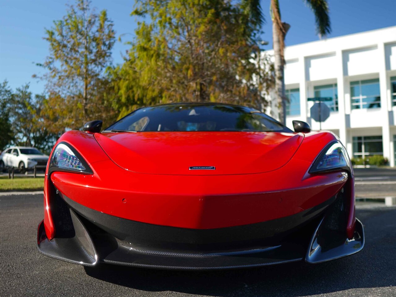 2019 McLaren 600LT   - Photo 31 - Bonita Springs, FL 34134