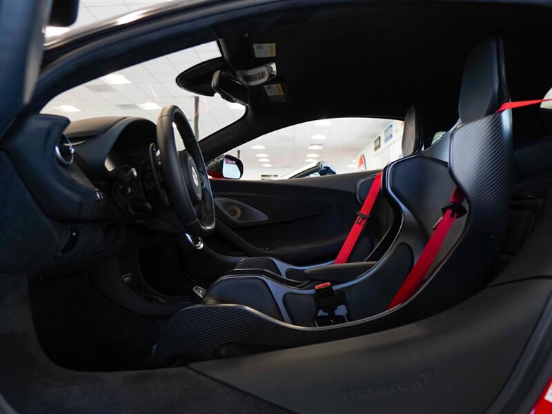 2019 McLaren 600LT - Photo 25 - Bonita Springs, FL 34134