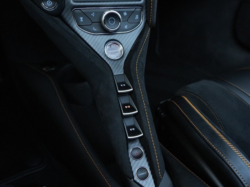 2020 McLaren 720S Spider Performance   - Photo 22 - Bonita Springs, FL 34134