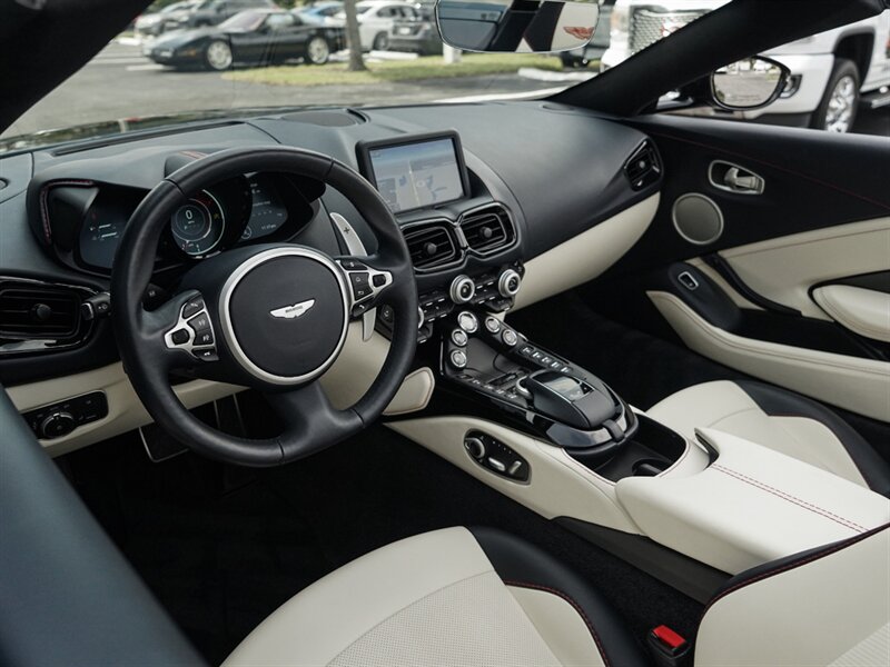 2021 Aston Martin Vantage   - Photo 3 - Bonita Springs, FL 34134