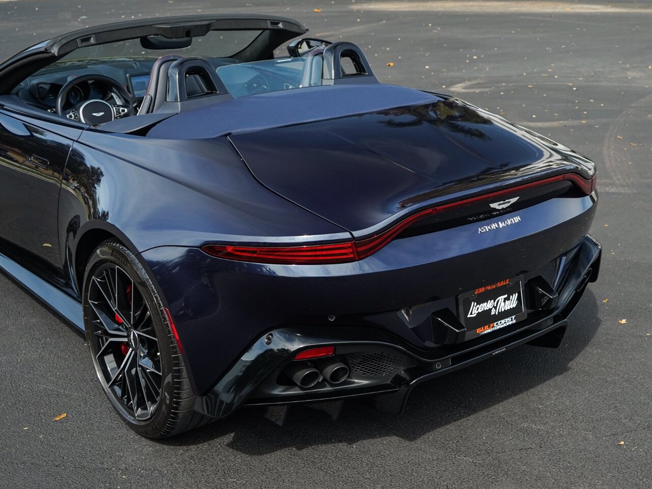 2021 Aston Martin Vantage   - Photo 54 - Bonita Springs, FL 34134