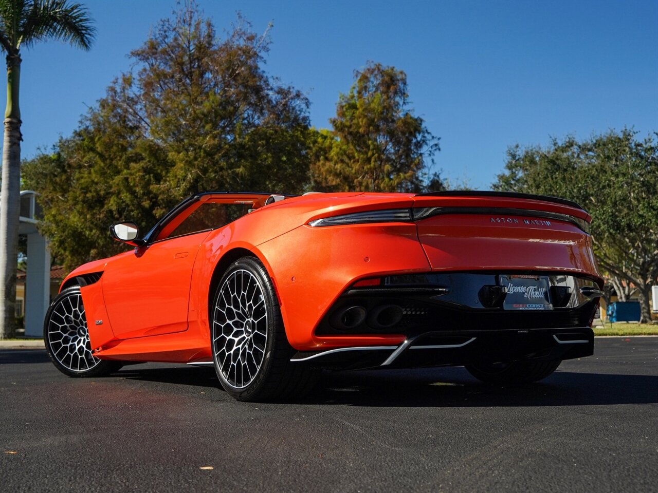 2023 Aston Martin DBS 770 Ultimate Volante   - Photo 54 - Bonita Springs, FL 34134