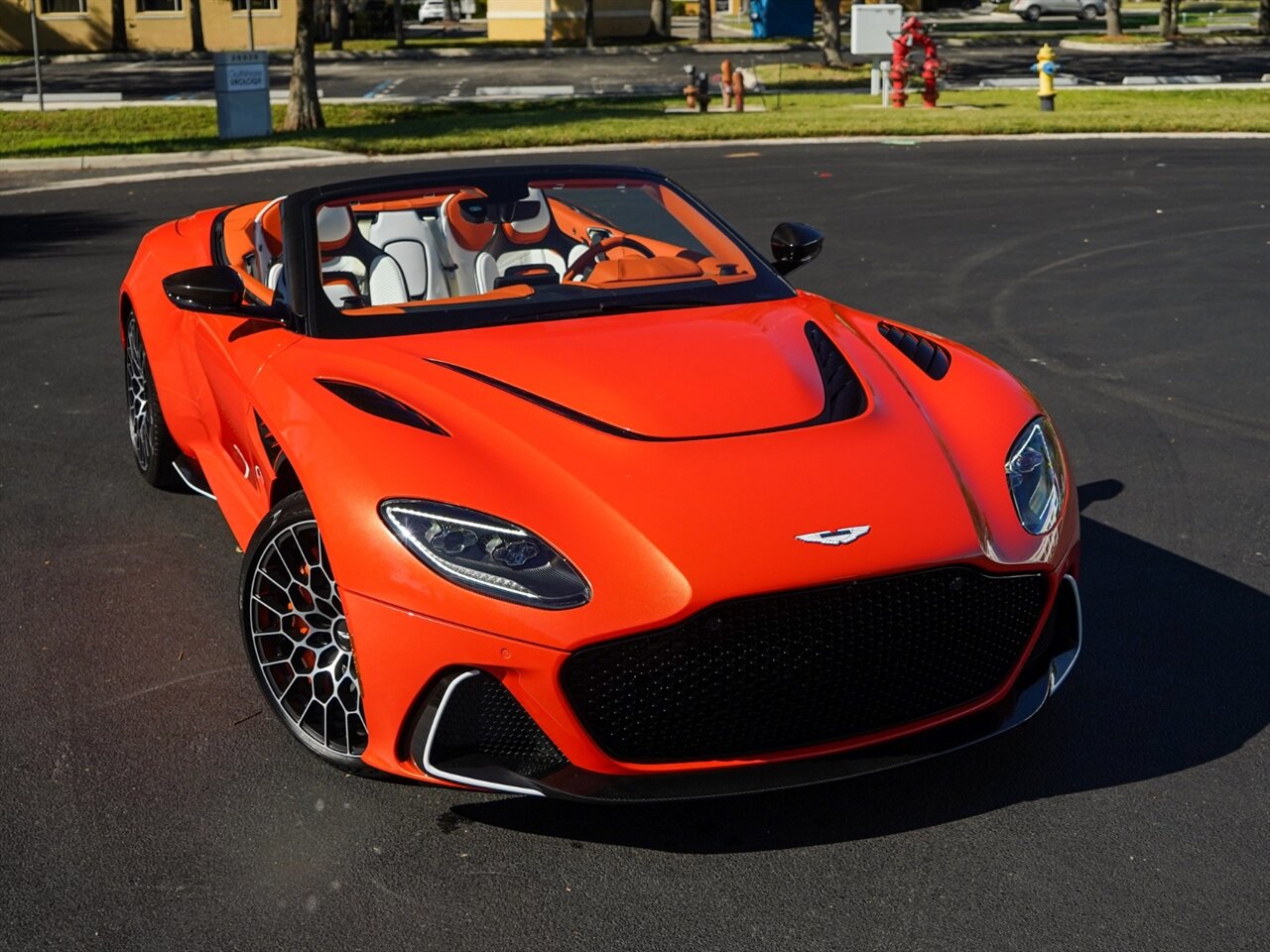 2023 Aston Martin DBS 770 Ultimate Volante   - Photo 78 - Bonita Springs, FL 34134