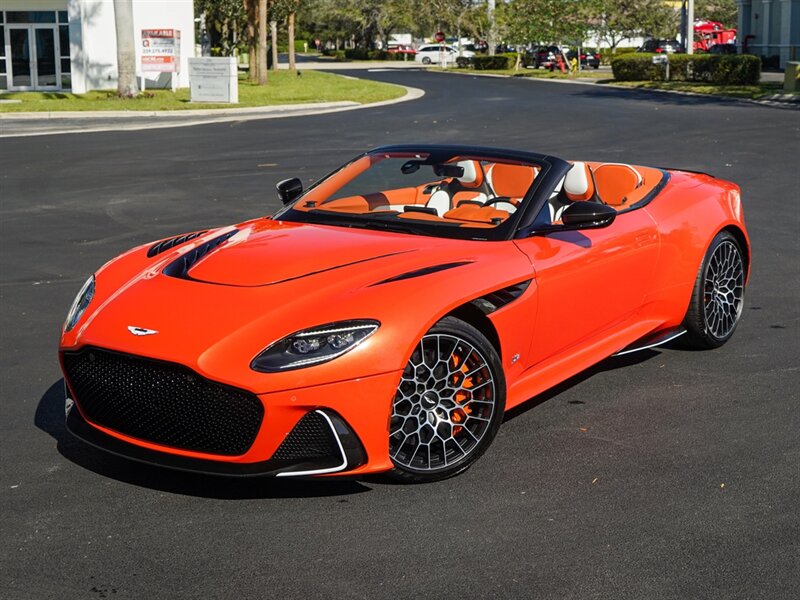 2023 Aston Martin DBS 770 Ultimate Volante   - Photo 12 - Bonita Springs, FL 34134