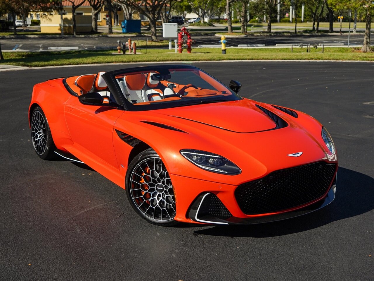 2023 Aston Martin DBS 770 Ultimate Volante   - Photo 75 - Bonita Springs, FL 34134