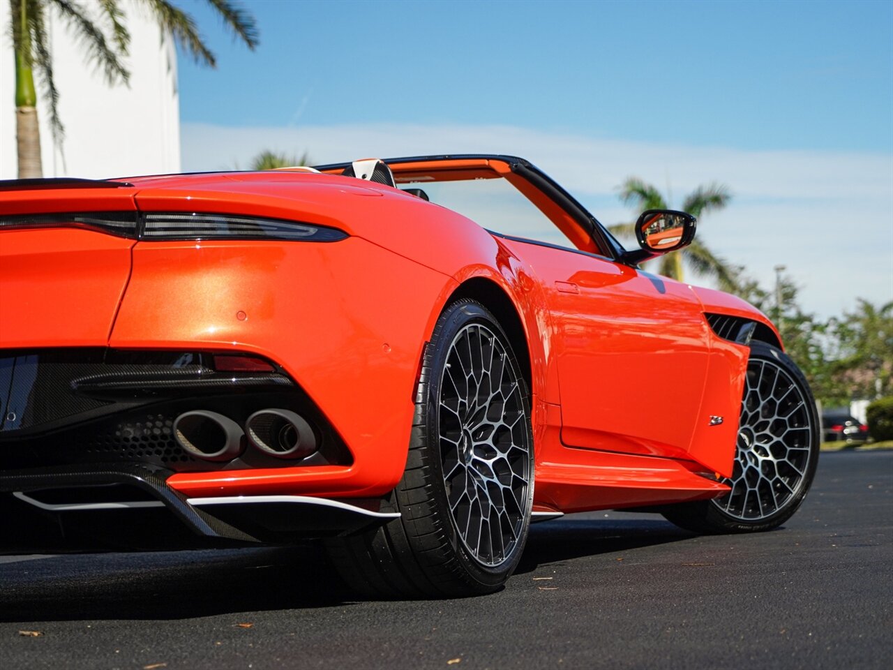 2023 Aston Martin DBS 770 Ultimate Volante   - Photo 70 - Bonita Springs, FL 34134