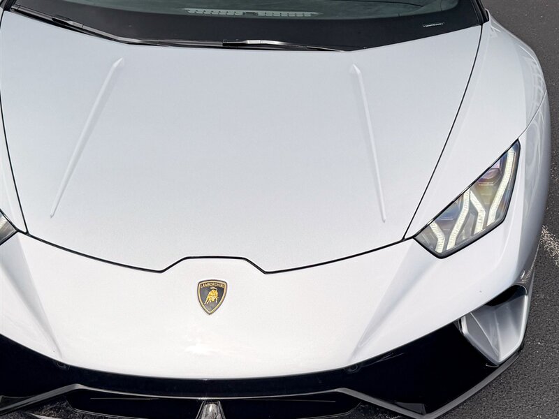 2019 Lamborghini Huracan LP 640-4 Performante Spyd - Photo 5 - Bonita Springs, FL 34134