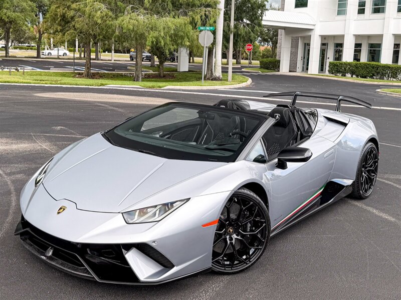 2019 Lamborghini Huracan LP 640-4 Performante Spyd - Photo 9 - Bonita Springs, FL 34134