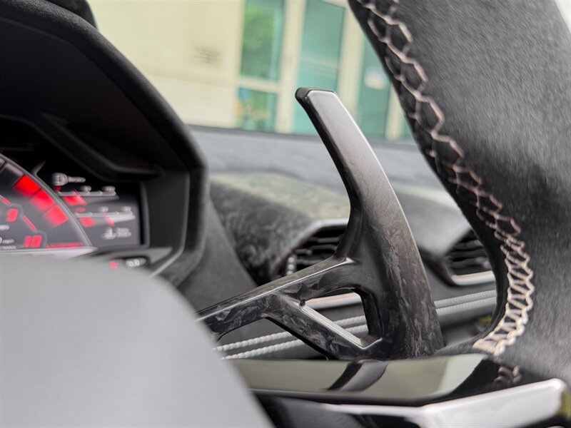 2019 Lamborghini Huracan LP 640-4 Performante Spyd - Photo 30 - Bonita Springs, FL 34134