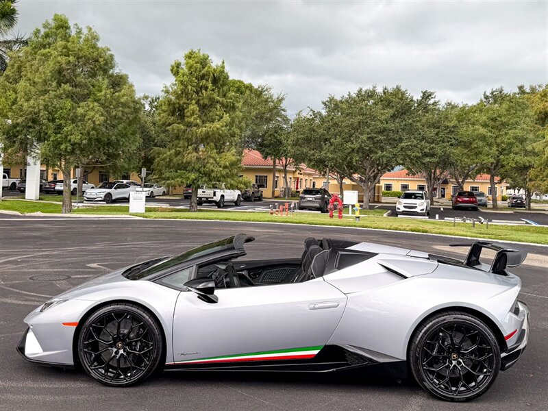 2019 Lamborghini Huracan LP 640-4 Performante Spyd - Photo 41 - Bonita Springs, FL 34134