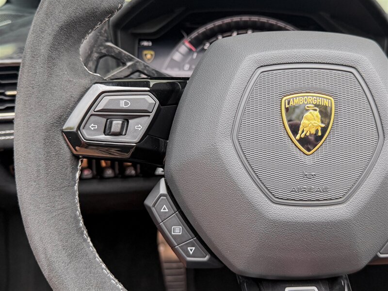 2019 Lamborghini Huracan LP 640-4 Performante Spyd - Photo 27 - Bonita Springs, FL 34134