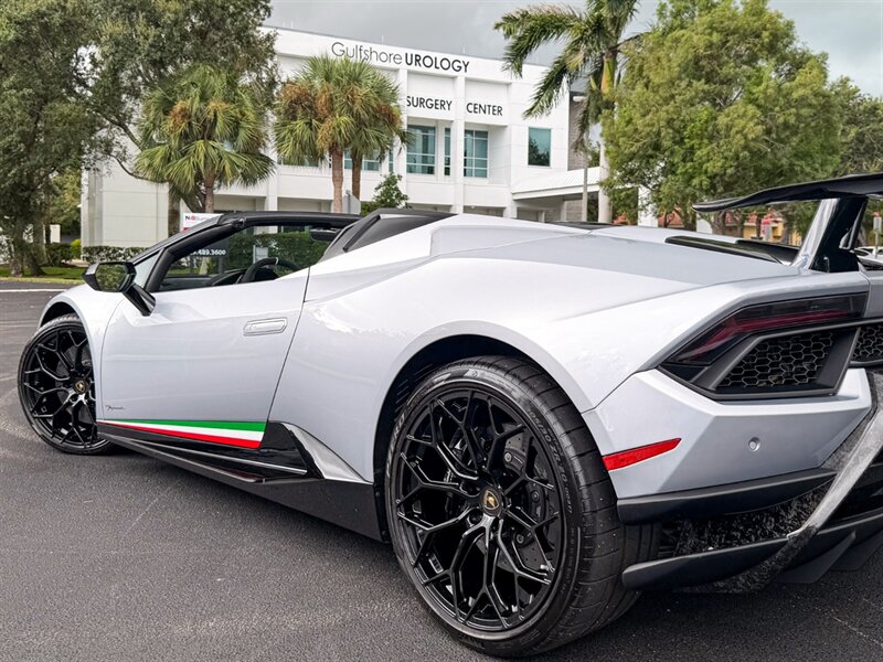 2019 Lamborghini Huracan LP 640-4 Performante Spyd - Photo 47 - Bonita Springs, FL 34134