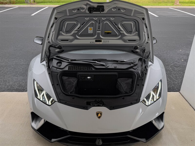 2019 Lamborghini Huracan LP 640-4 Performante Spyd - Photo 39 - Bonita Springs, FL 34134
