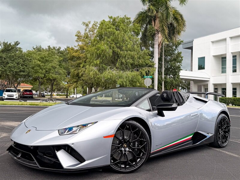2019 Lamborghini Huracan LP 640-4 Performante Spyd - Photo 11 - Bonita Springs, FL 34134